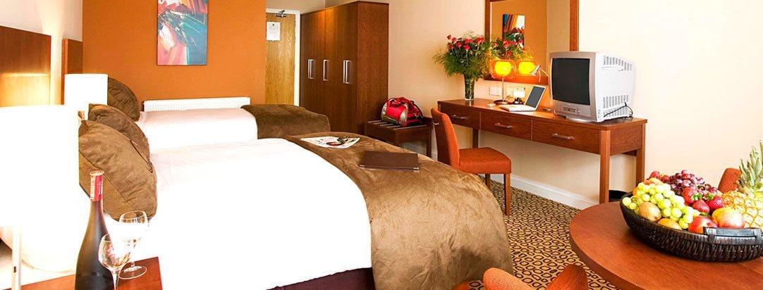 Maldron Hotel & Leisure Centre Limerick Junction Exteriör bild